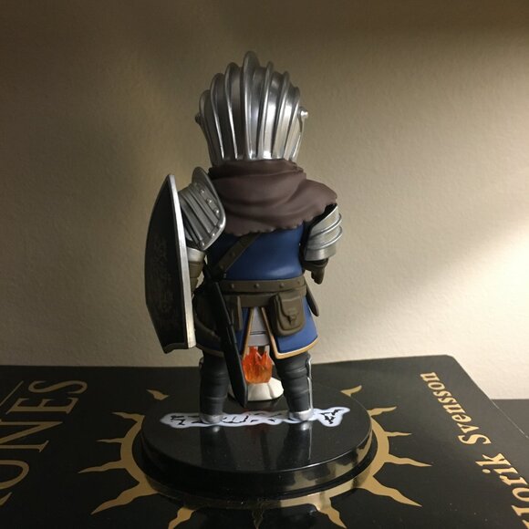 Official Actoys Dark Souls Figurine Oscar of Astora - Picture 4 of 16